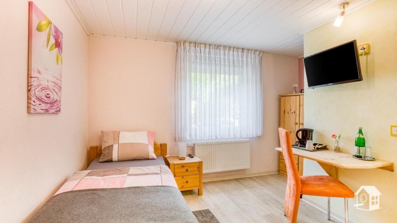 Pension Zum Rothaarsteig Netphen ภายนอก รูปภาพ